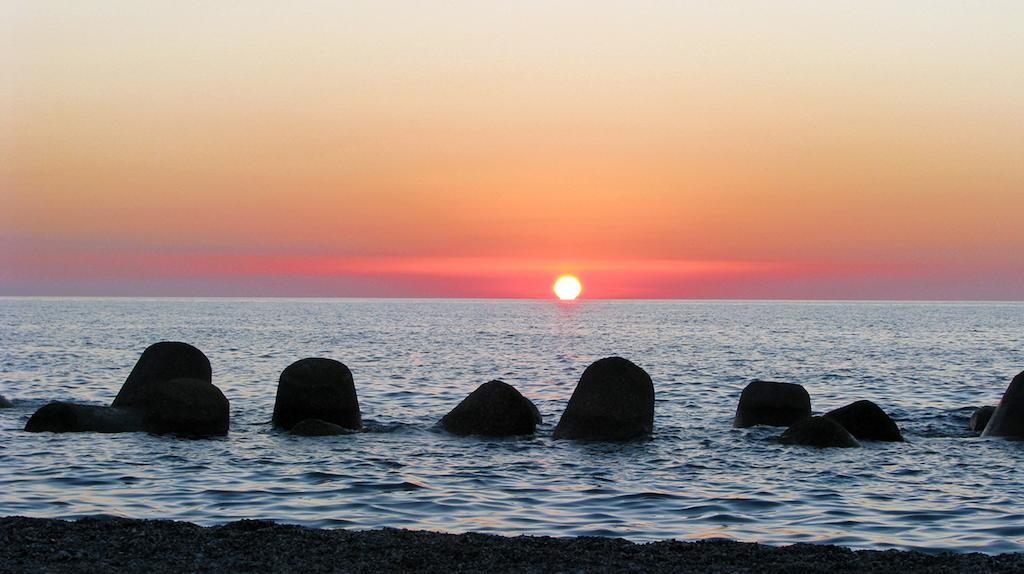 In Riva Al Mare B&B Capo dʼOrlando Buitenkant foto